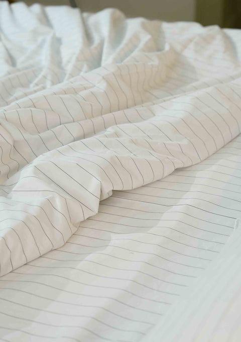 100% Organic Cotton Duvet Cover With Pillowcases- Stripe (300 TC)