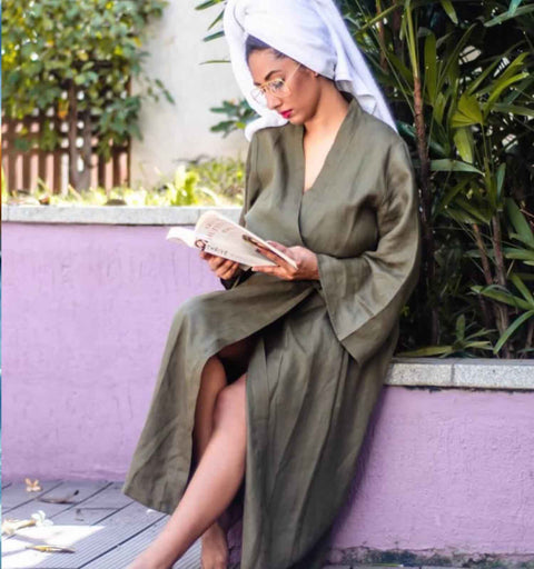 Naznin, Stylist
