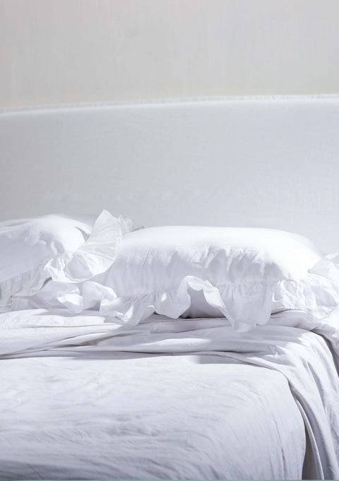 White 100% Organic Cotton Bedsheet With Ruffled Pillowcases (300TC)