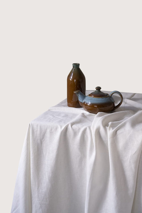 OFF WHITE LINEN TABLE CLOTH