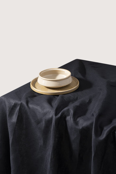 BLACK LINEN TABLE CLOTH