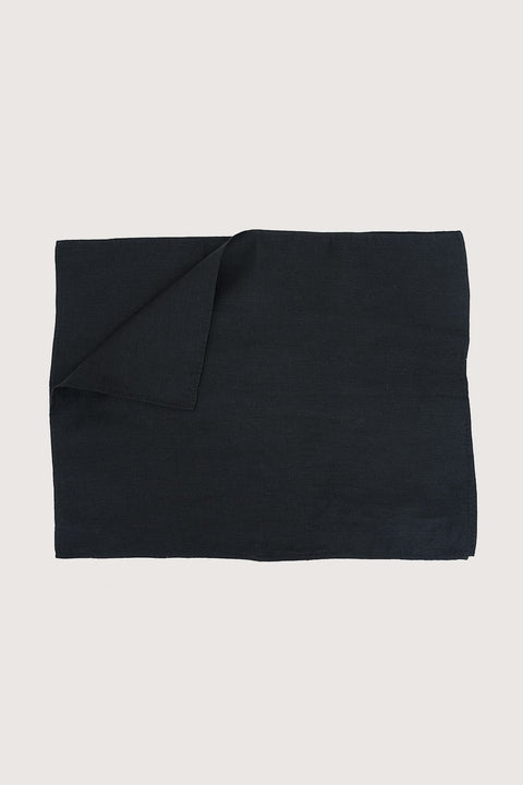 BLACK LINEN PLACEMAT
