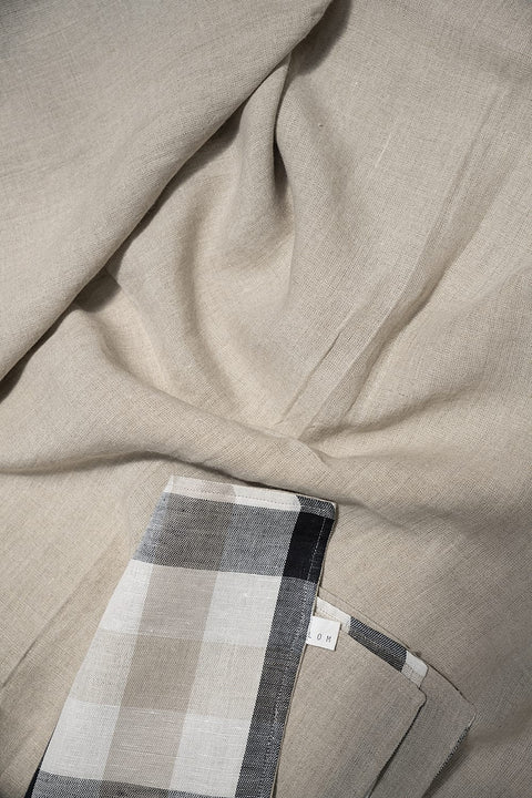 BLACK CHECKS LINEN TABLE RUNNER