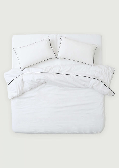 100% Cotton Duvet Cover with Piping Details- White (300 TC)