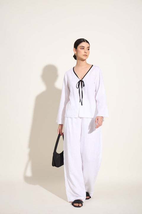 100% Linen Tie-Up V Neck Top – White