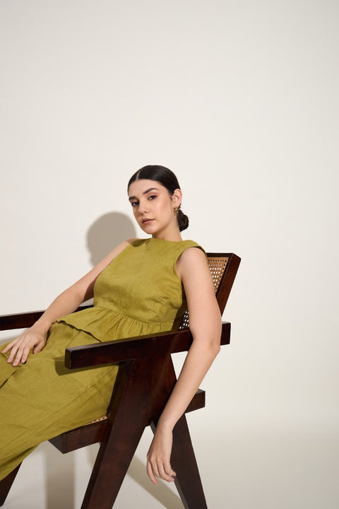 100% Linen Ruffle Back Sleeveless Top – Olive