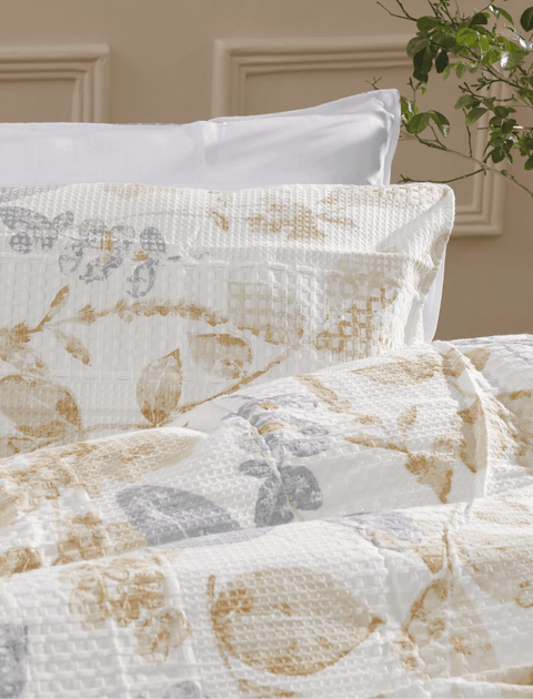 100% Cotton Duvet Cover in Waffle Weave with Pillow Covers (300 TC)- Floral
