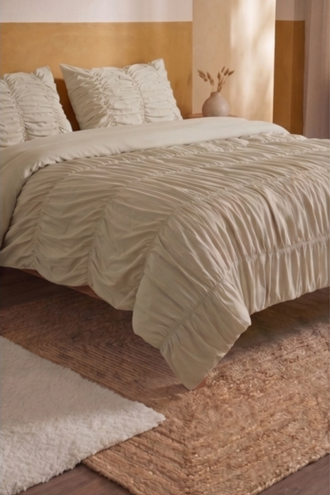 Cream - Classic Cotton Duvet Cover with Gathers (300 TC)