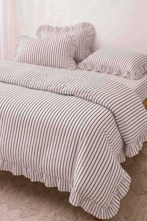 Black & White- 100% Organic Cotton Stripe Ruffle Duvet Cover With Pillowcases (300 TC)