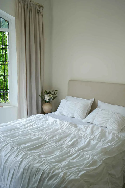 100% Cotton Duvet Cover With Pillowcases- Full Gather (300 TC)