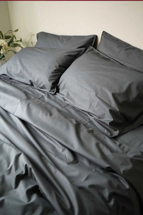 100% Organic Cotton Duvet Cover With Pillowcases- Graphite (300 TC)