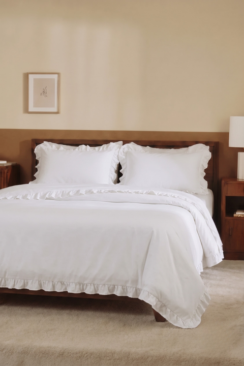 White - 100% Organic Cotton Duvet Cover with Ruffles (300 TC)