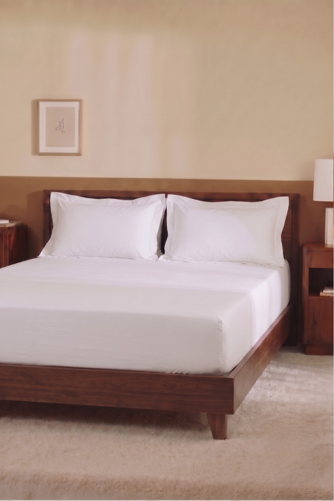 White - 100% Organic Cotton Bedsheet With Pillowcases (300TC)