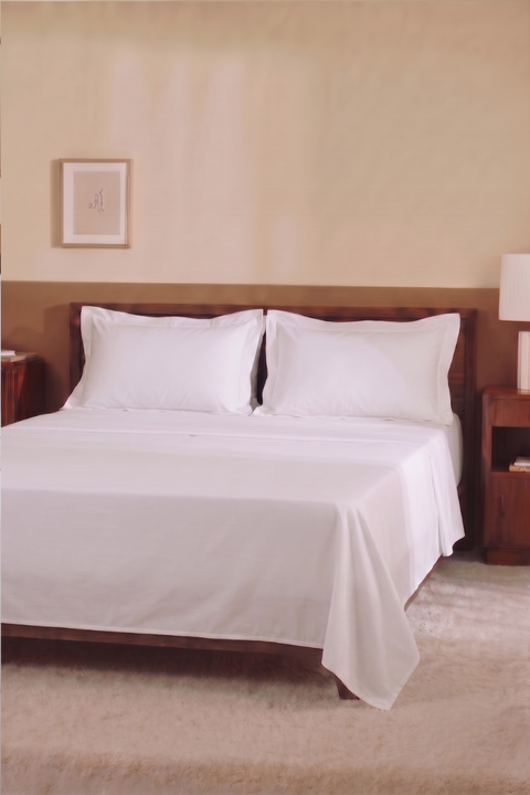 White - 100% Organic Cotton Bedsheet With Pillowcases (300TC)