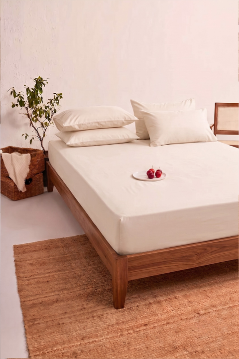 Dusty Pink 100% Organic Cotton Bedsheet with Pillow covers (300 TC)