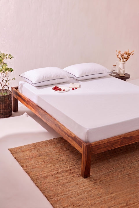 White - 100% Organic Cotton Bedsheet With Black Piping Pillowcases (300TC)