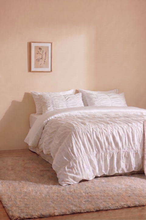 White - Classic Cotton Duvet Cover with Gathers (300 TC)