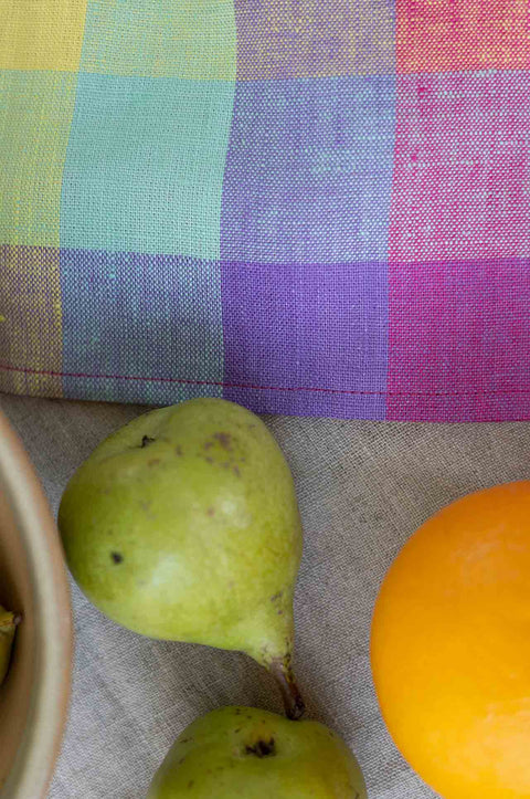 PINK CHECKS LINEN TABLE CLOTH